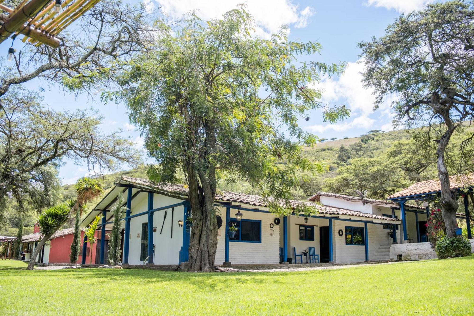 Hacienda San Francisco Hotel Tumbabiro Kültér fotó